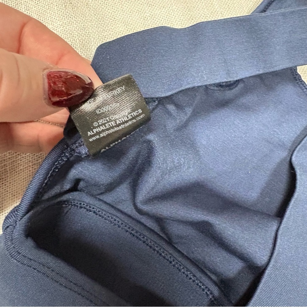 Alphalete Bra - Picture 5 of 5
